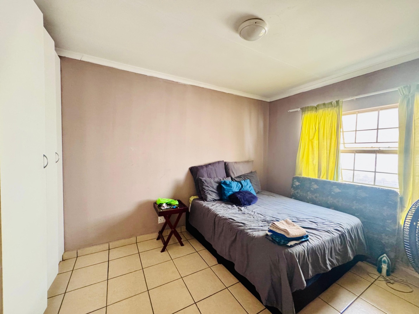 2 Bedroom Property for Sale in Mid Town North West